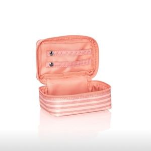 Thirty One Baubles & Bracelets Case